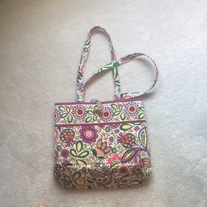Vera Bradley tote